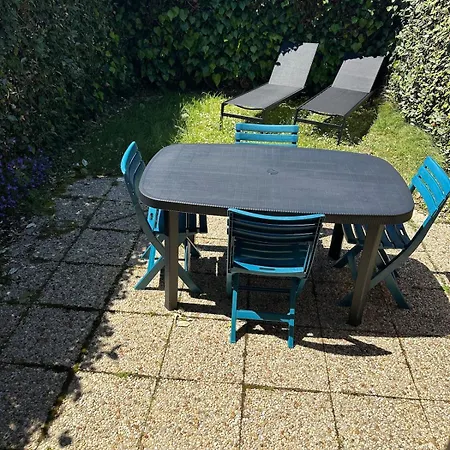 Maison Bord De Mer,piscine Chauffee Et Tennis